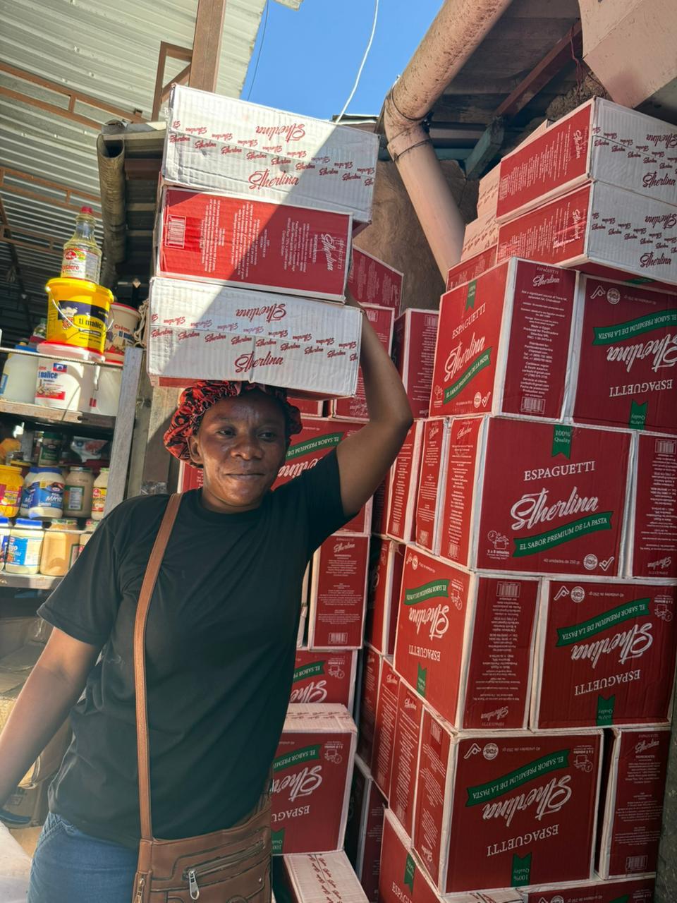 Descarga mercancía Stherlina Dajabón Abril 2026